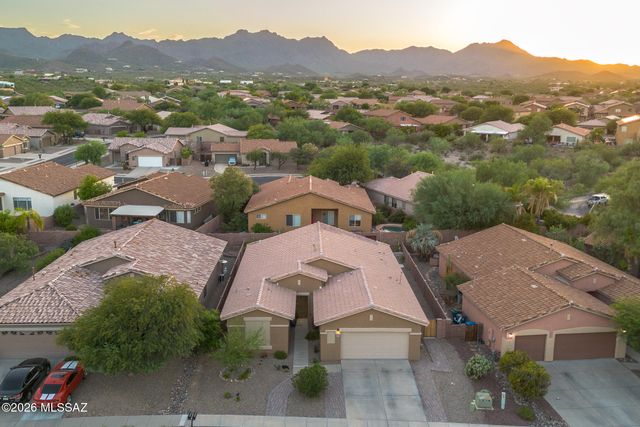 3357 N Glove Mine Court, Tucson, AZ 85745