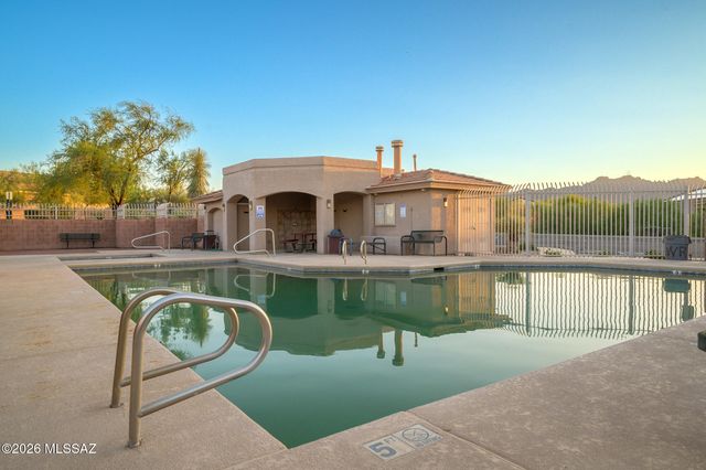 3357 N Glove Mine Court, Tucson, AZ 85745