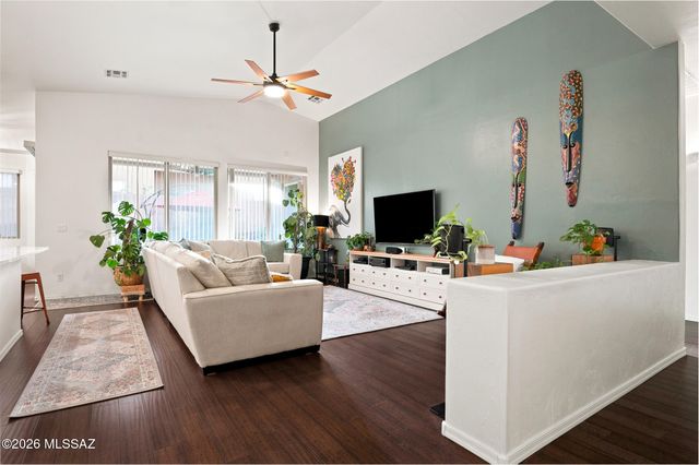 3357 N Glove Mine Court, Tucson, AZ 85745