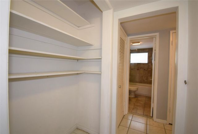 2161 NE 42nd Court 114, Lighthouse Point, FL 33064