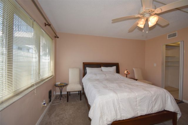 2161 NE 42nd Court 114, Lighthouse Point, FL 33064