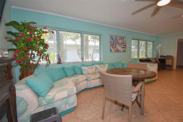 2161 NE 42nd Court 114, Lighthouse Point, FL 33064