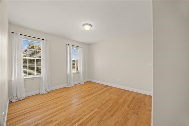 4 Look Out Circle, Middleboro, MA 02346