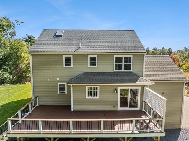 4 Look Out Circle, Middleboro, MA 02346