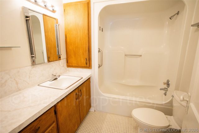 1119 S Florence Avenue, Tulsa, OK 74104