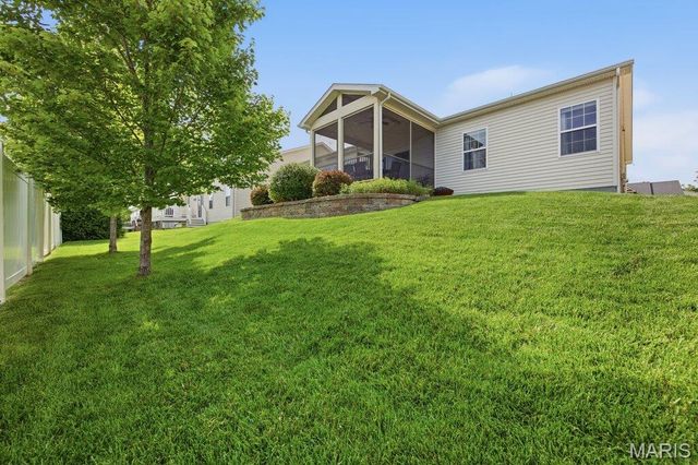 131 Countryshire Drive, Lake St Louis, MO 63367