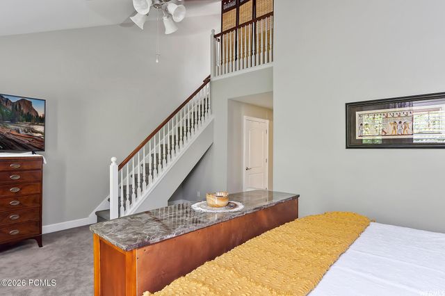 918 E Sage Park Lane, Salt Lake City, UT 84117