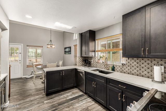 1020 N SINOVA --, Mesa, AZ 85205