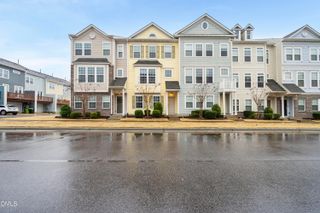 313 Great Northern Station, Apex, NC 27502