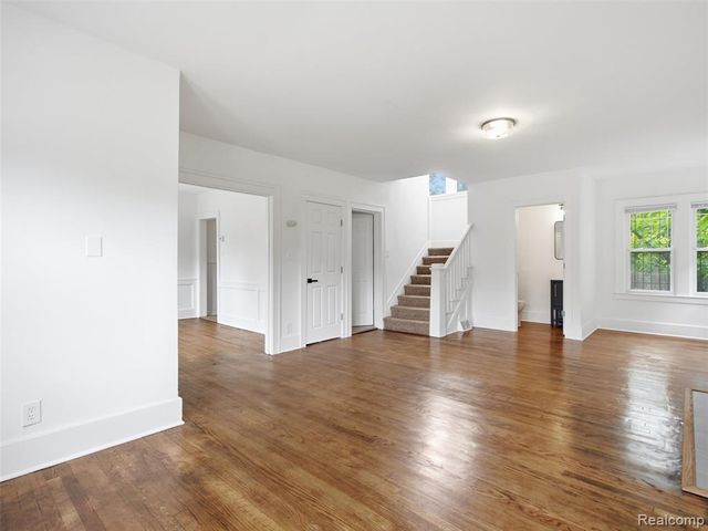 2064 Glynn Court, Detroit, MI 48206