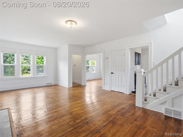 2064 Glynn Court, Detroit, MI 48206