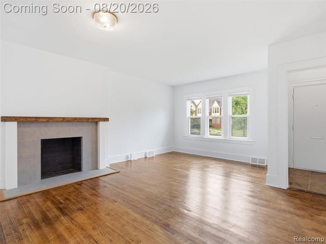 2064 Glynn Court, Detroit, MI 48206