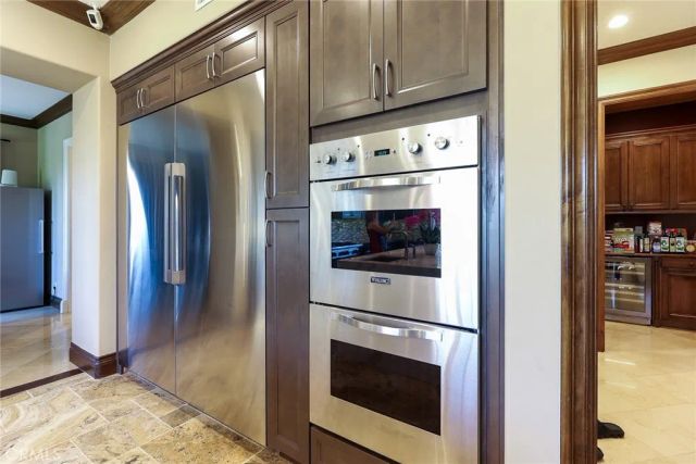 725 Carriage House Drive, Arcadia, CA 91006