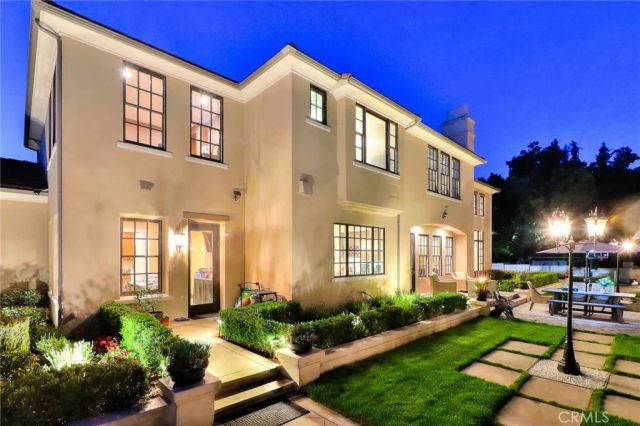 725 Carriage House Drive, Arcadia, CA 91006