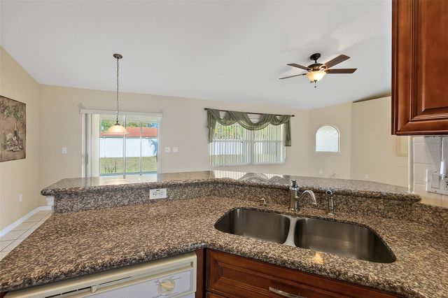 19 PORTIA LANE, Palm Coast, FL 32164