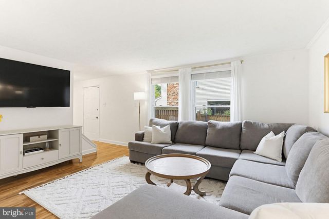 614 MCKINWAY, Severna Park, MD 21146