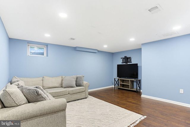 614 MCKINWAY, Severna Park, MD 21146