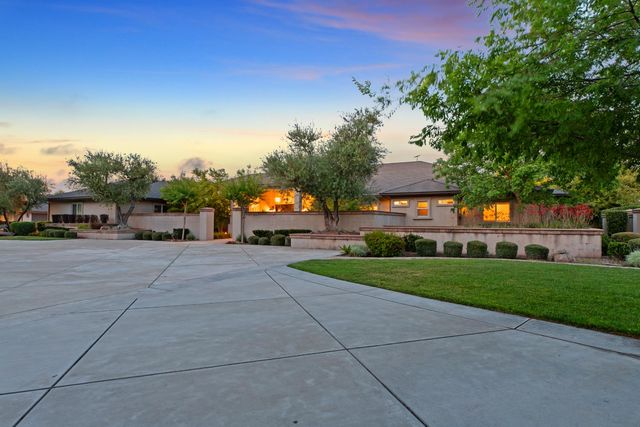 29533 E Chapman Way, Escalon, CA 95320