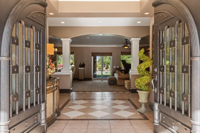 29533 E Chapman Way, Escalon, CA 95320