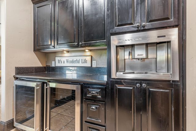 29533 E Chapman Way, Escalon, CA 95320