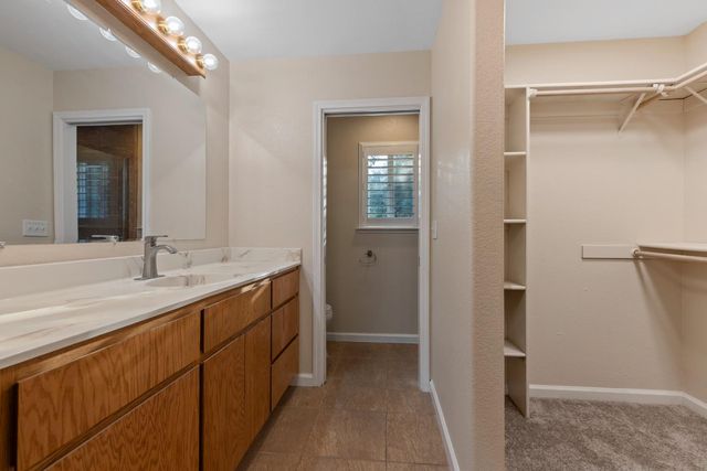 29533 E Chapman Way, Escalon, CA 95320