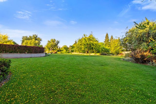 29533 E Chapman Way, Escalon, CA 95320