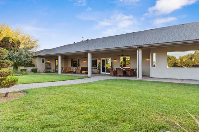 29533 E Chapman Way, Escalon, CA 95320