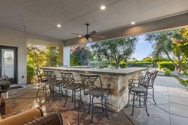 29533 E Chapman Way, Escalon, CA 95320