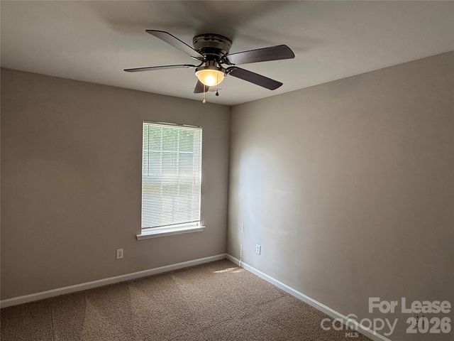 2152 Whispering Way, Charlotte, NC 28212