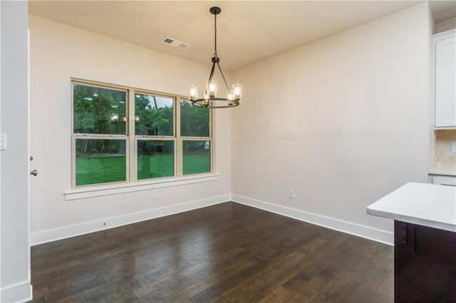 2963 Parkwood Road, Snellville, GA 30039