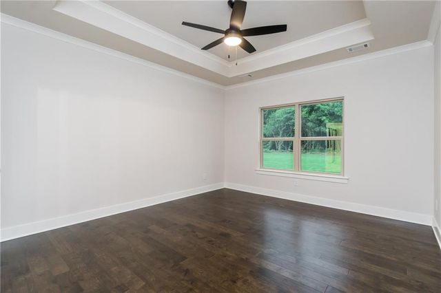 2963 Parkwood Road, Snellville, GA 30039
