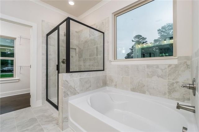 2963 Parkwood Road, Snellville, GA 30039