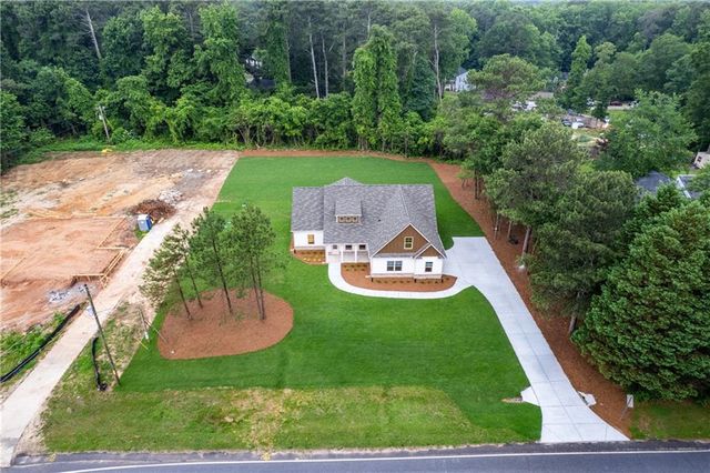 2963 Parkwood Road, Snellville, GA 30039