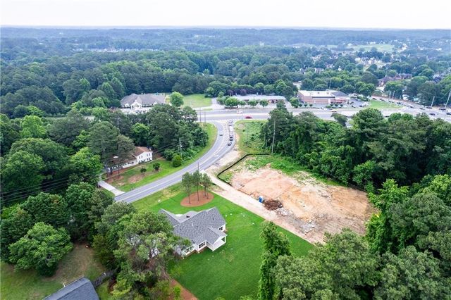 2963 Parkwood Road, Snellville, GA 30039