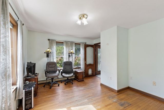 25 Chace Ave, Pepperell, MA 01463