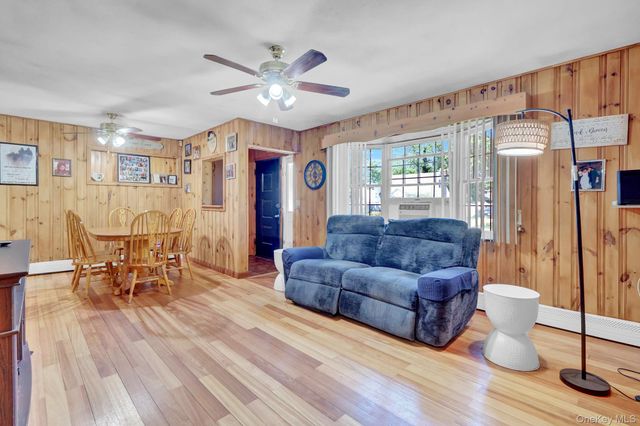 86 Parkview Drive, Shirley, NY 11967