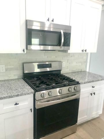 1839 Dewalt Street, Houston, TX 77088