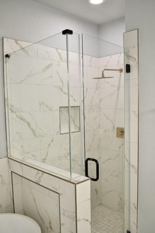 1839 Dewalt Street, Houston, TX 77088