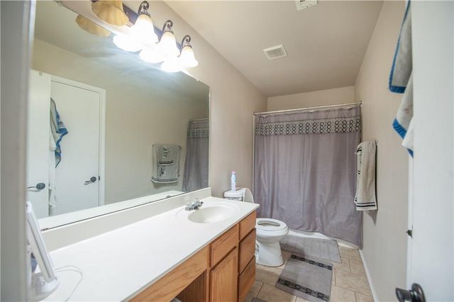 1218 Gazania DR, Pflugerville, TX 78660