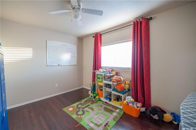 1218 Gazania DR, Pflugerville, TX 78660