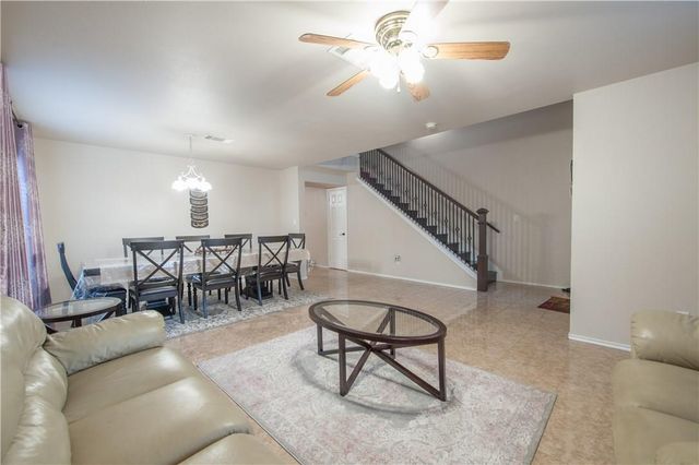 1218 Gazania DR, Pflugerville, TX 78660
