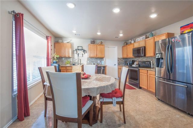 1218 Gazania DR, Pflugerville, TX 78660