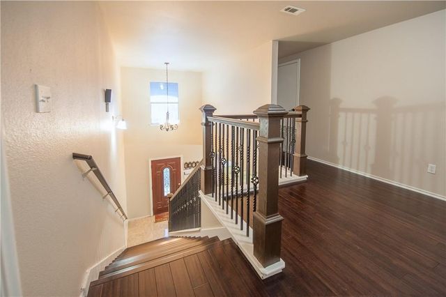 1218 Gazania DR, Pflugerville, TX 78660