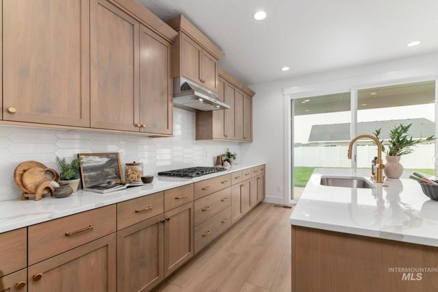 14867 Brown Pelican St, Caldwell, ID 83607