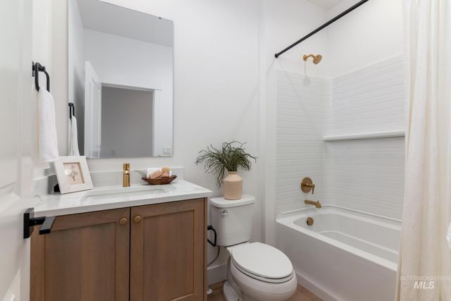 14867 Brown Pelican St, Caldwell, ID 83607