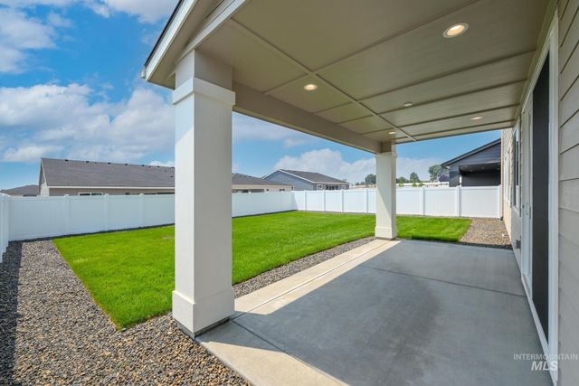 14867 Brown Pelican St, Caldwell, ID 83607