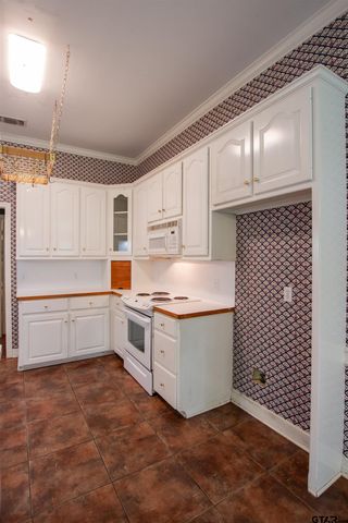 11225 Chasewood Dr, Tyler, TX 75703