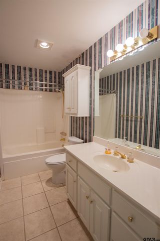 11225 Chasewood Dr, Tyler, TX 75703