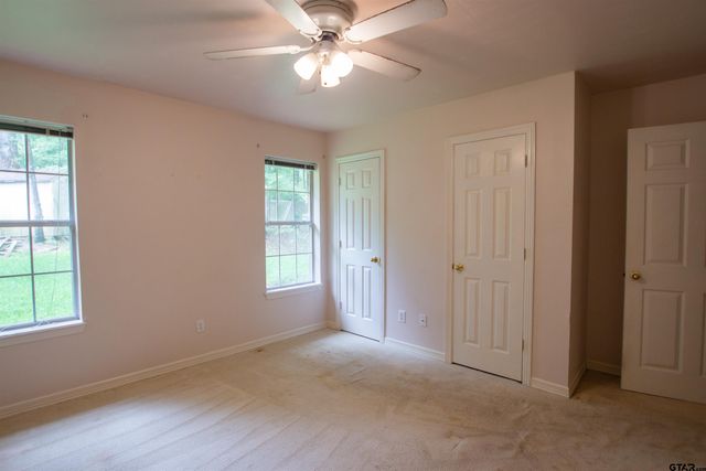 11225 Chasewood Dr, Tyler, TX 75703