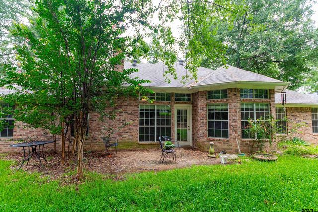 11225 Chasewood Dr, Tyler, TX 75703